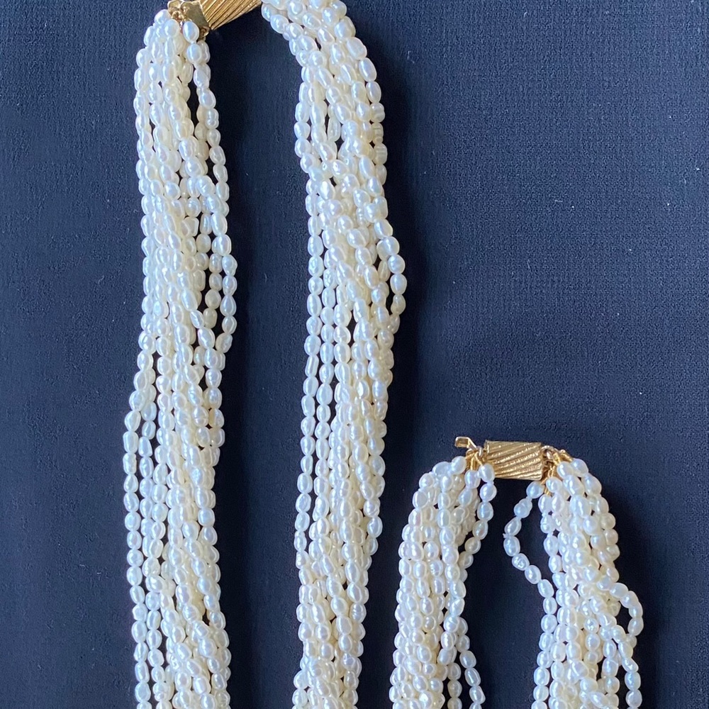 Multi Strand Faux Pearl Necklace & Brace